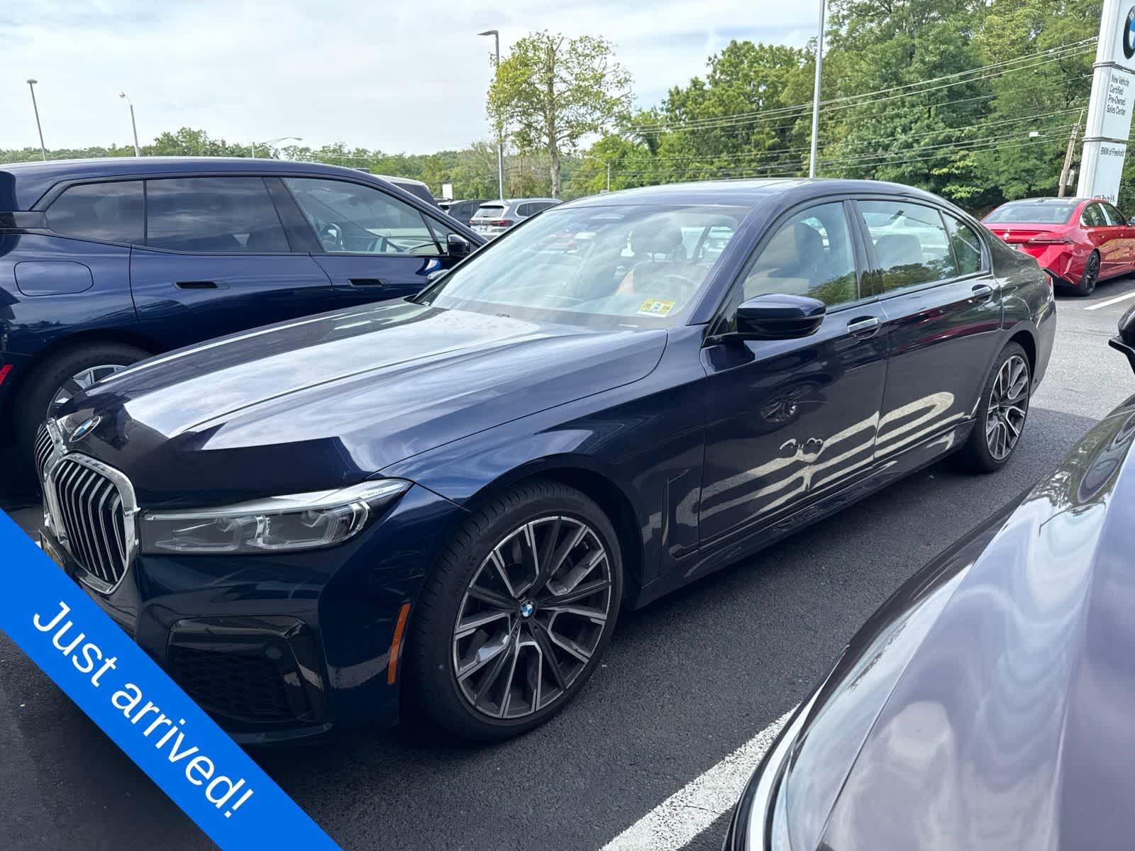 bmw 7 series 2021 WBA7T4C01MCG29652 image bmw 7 series 2021 WBA7T4C01MCG29652 image
